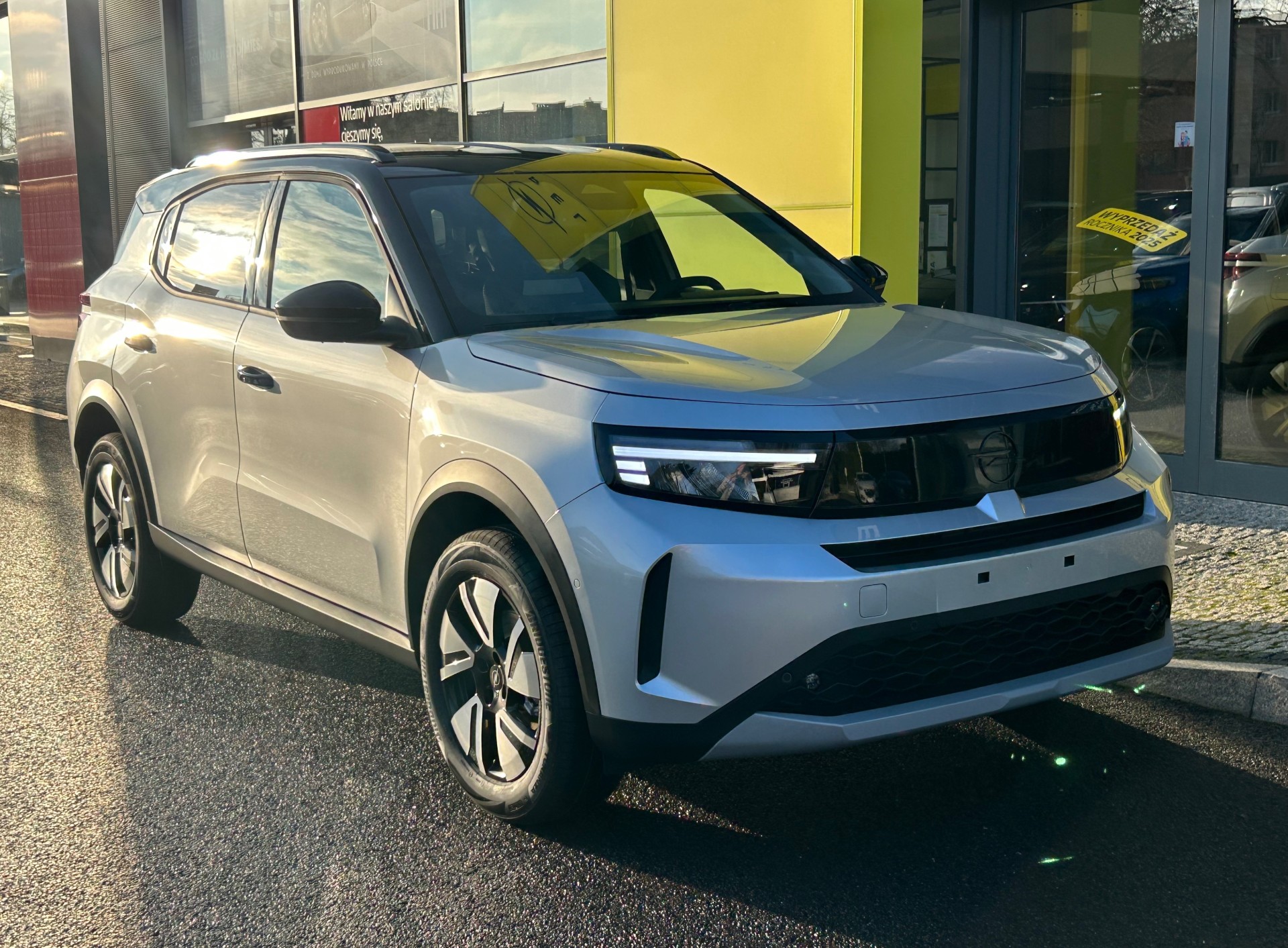 Frontera GS Hybrid 1.2 Turbo 145KM eDCT6, Srebrny